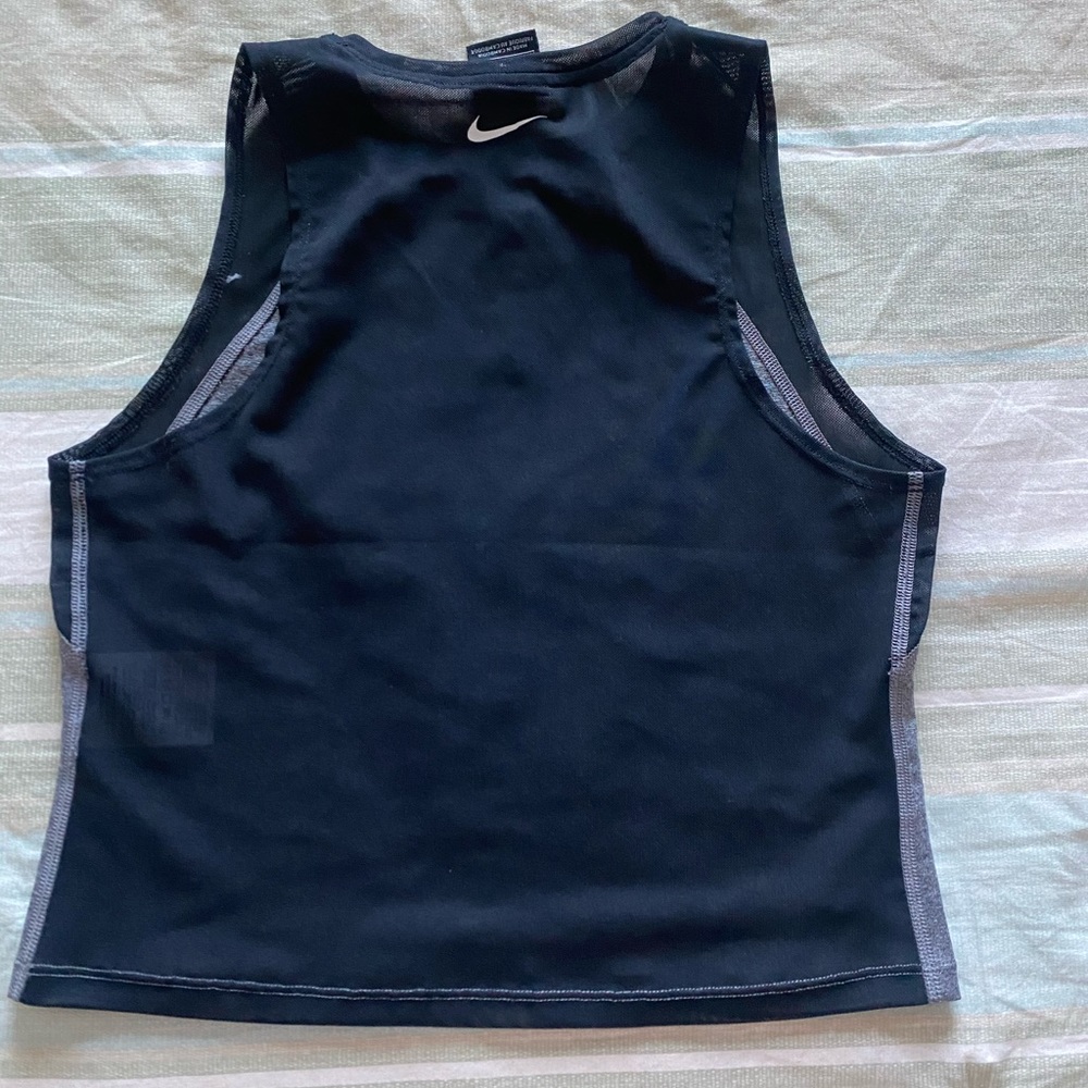 Nike Tank Top - Picture 2 of 2